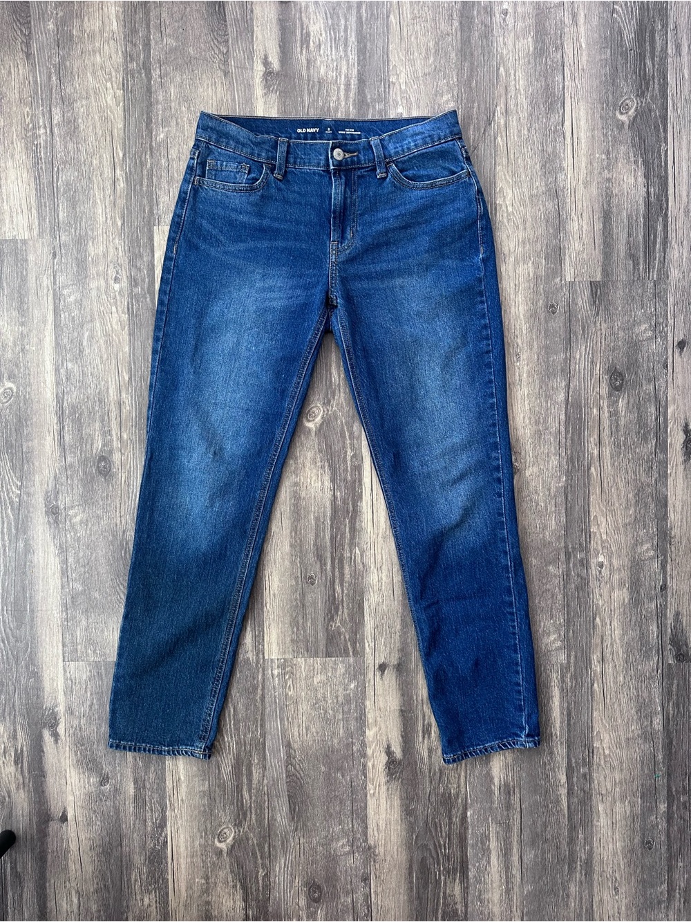 Old Navy Wow Jeans Women’s Size 2 Short Mid Rise Straight Leg Medium Blue Denim